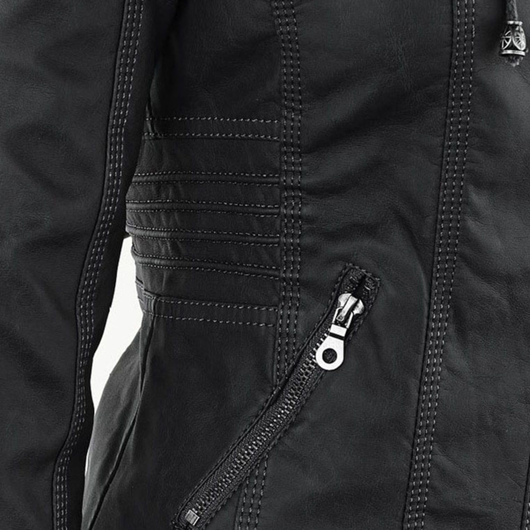 Kamila - La Chaqueta de Cuero con Capucha