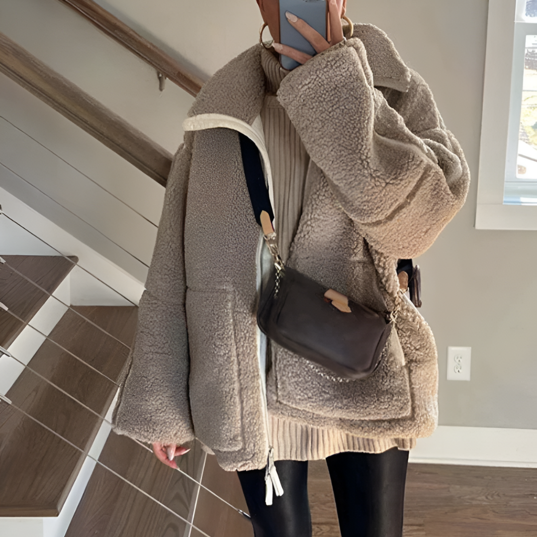 Annabelle - La Chaqueta Polar Teddy