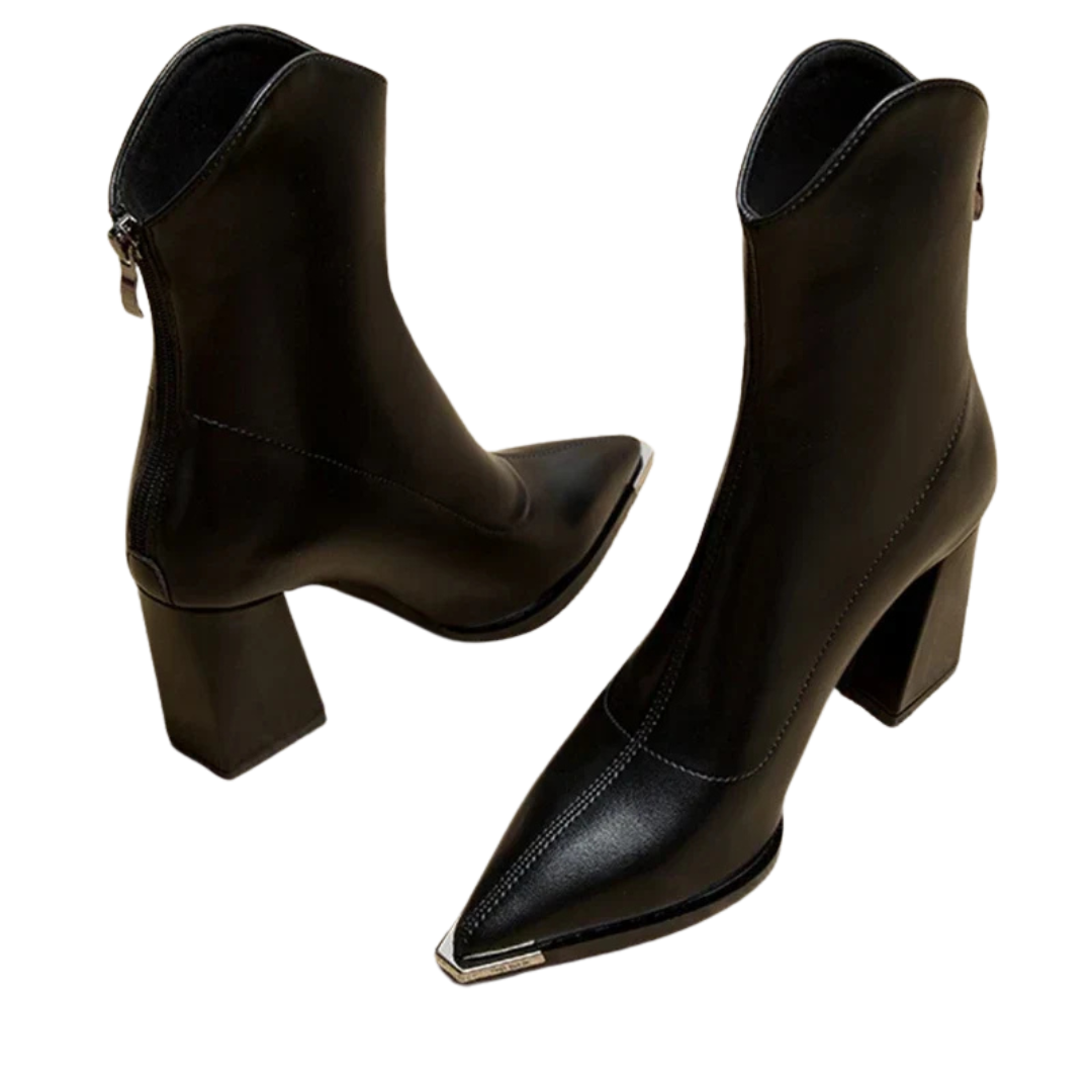 Cristina - Las Botas Chelsea