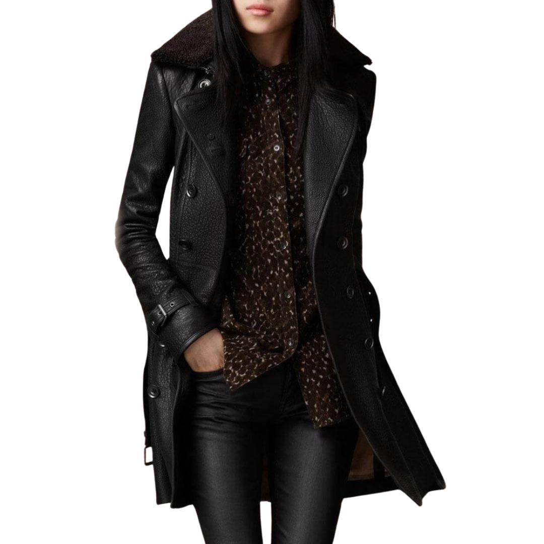 Noémie - El Trench Elegante y Atemporal